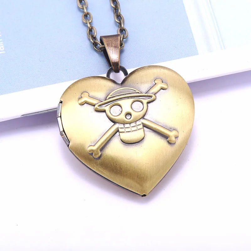 Unique Carved Design Copper Oval Photo Frame Pendant Necklace Charm Openable Locket Necklaces Women Men Memorial Jewelry