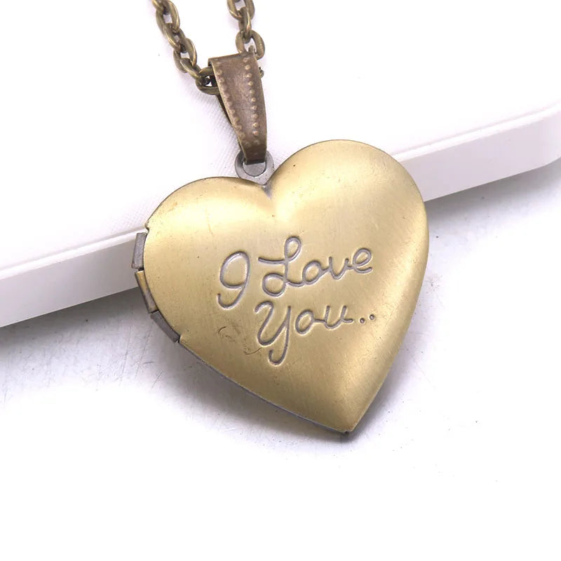 Unique Carved Design Copper Oval Photo Frame Pendant Necklace Charm Openable Locket Necklaces Women Men Memorial Jewelry