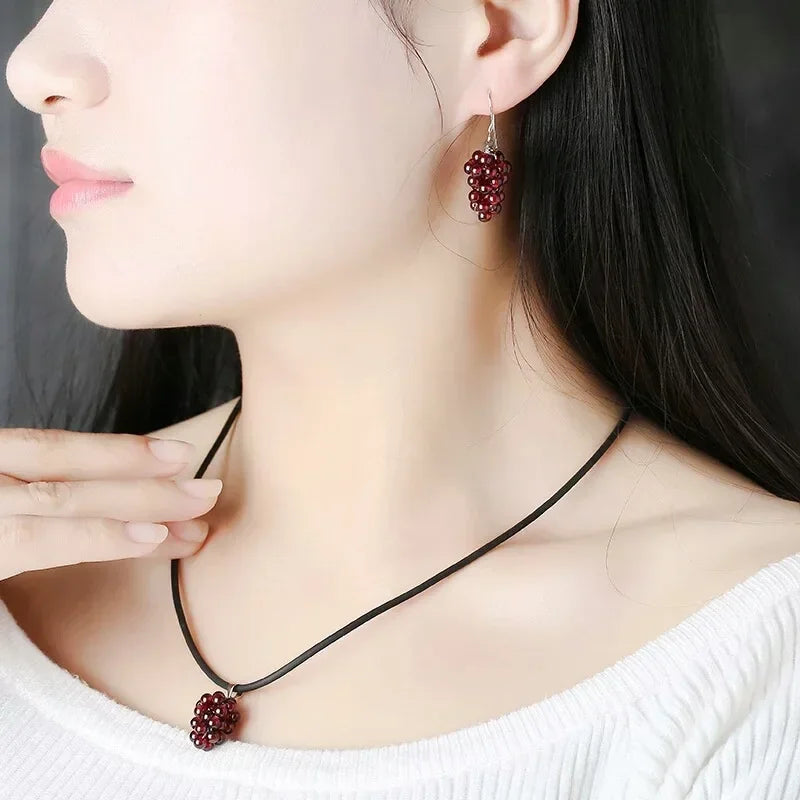 Natural Garnet Grape Pendant Women's Necklace