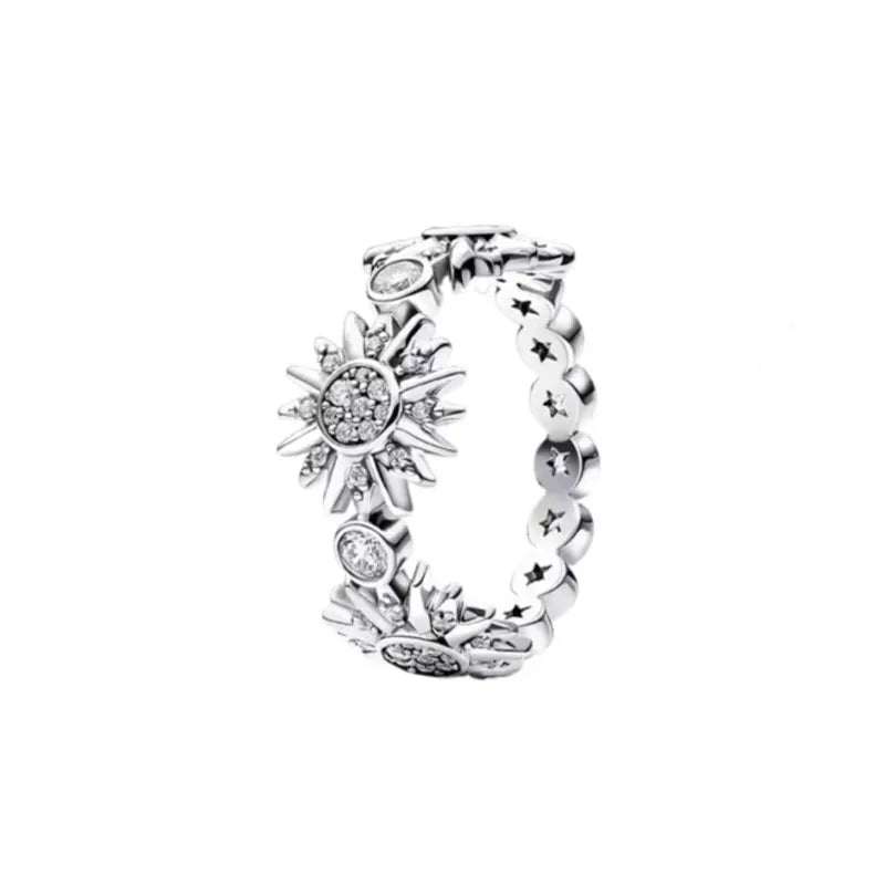 New 925 Silver Heart-Shaped,Floral,Square Ring Suitable for Exquisite High-Quality Jewelry for Women at Wedding Parties